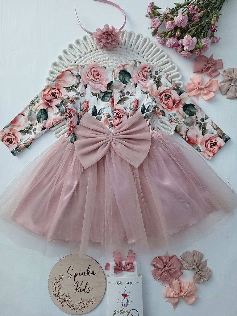 Sukienka z dekoracyjną kokardą