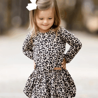 Sukienka bombka w panterowy wzór o Gamex