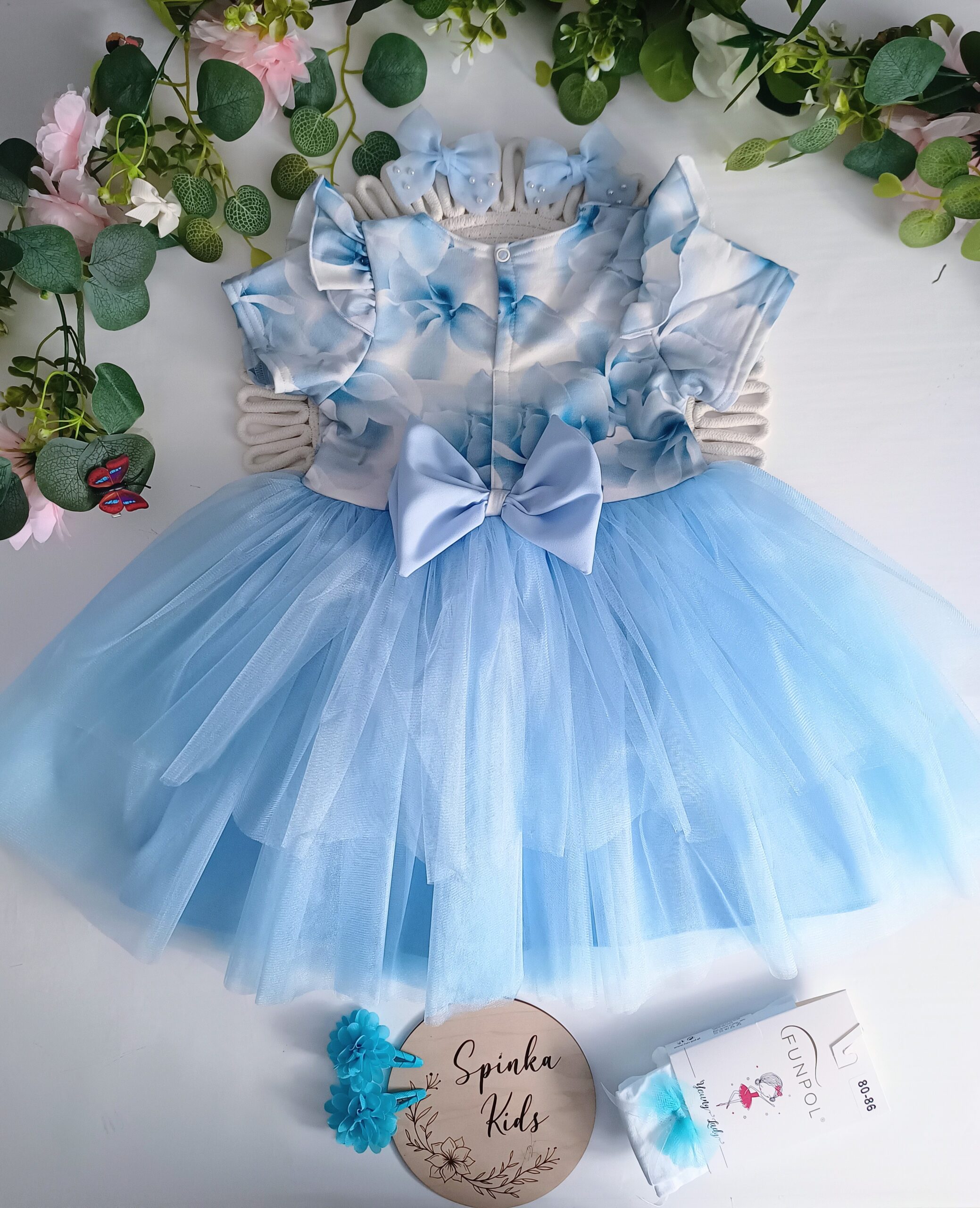 Tiulowa sukienka błękit - obrazek 2