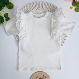 Bluzeczka śmietankowa z koronką i falbankami